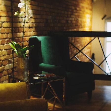 Apartsuites I Sorau ジャリ エクステリア 写真 Interior of the restaurant