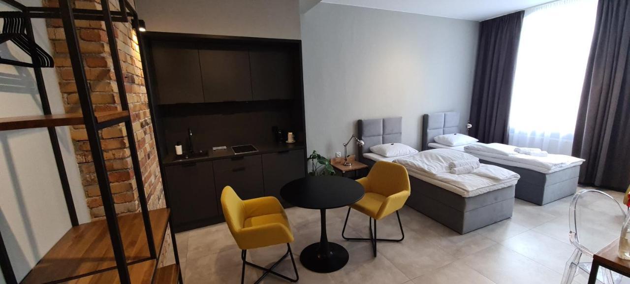 Apartsuites I Sorau ジャリ エクステリア 写真 A studio apartment in Vilnius, Lithuania